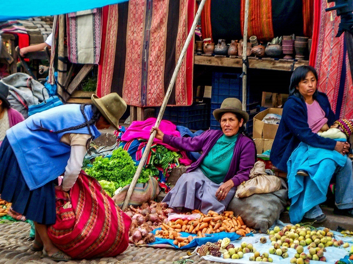 Vendors at the Sunday market in Pisac, one of the great places to visit in Peru's Sacred Valley