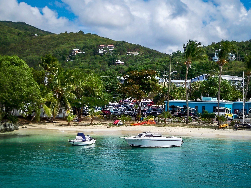 How to get to Trunk Bay from St Thomas