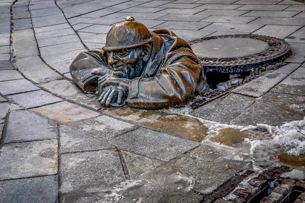 Manhole statue in Bratislava, Slovakia