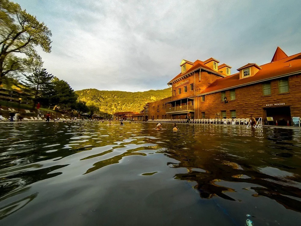 The Glenwood Springs pool and old lodge building