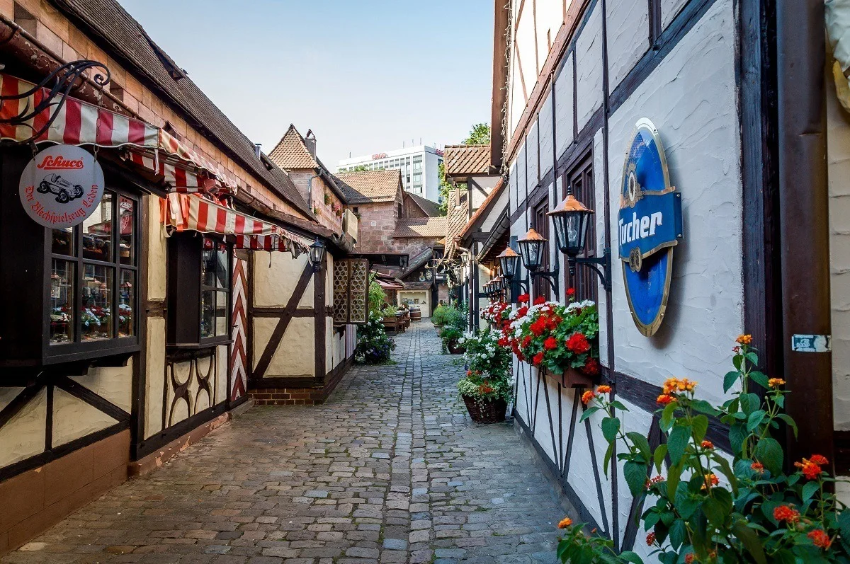 The narrow lanes of the Handwerkerhof in Nuremberg