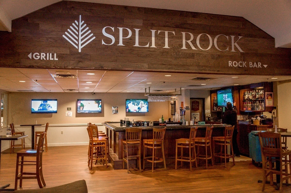 The Rock Bar at the Split Rock Resort