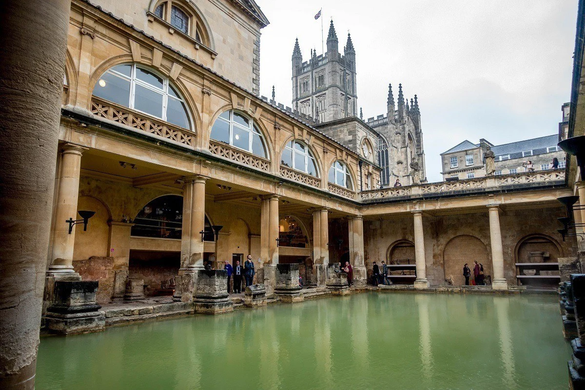 Large pool in the courtyard of a building.