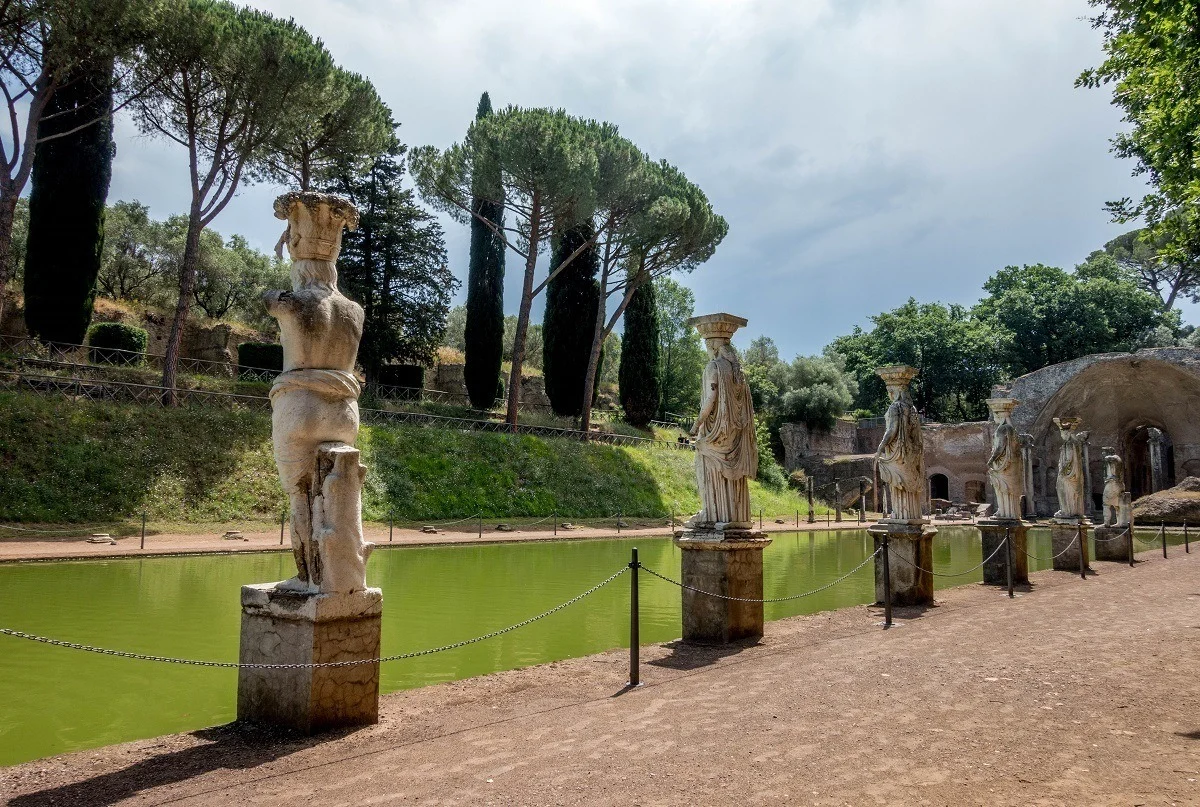 Statues lining the Canopus pool