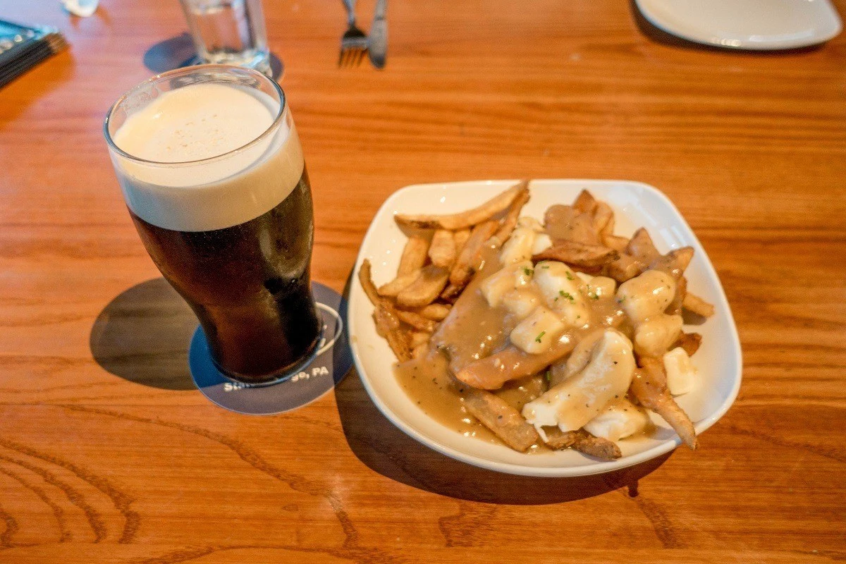Beer and poutine 