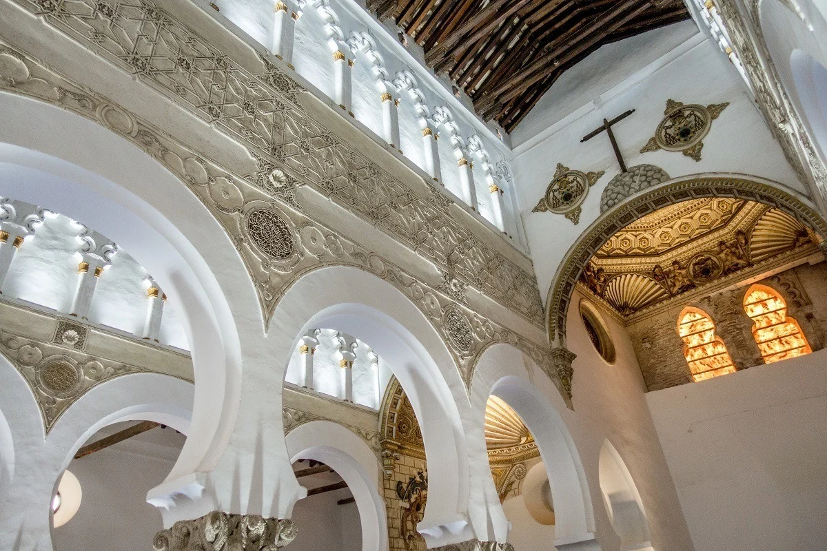 Details inside the Synagogue of Santa Maria la Blanca