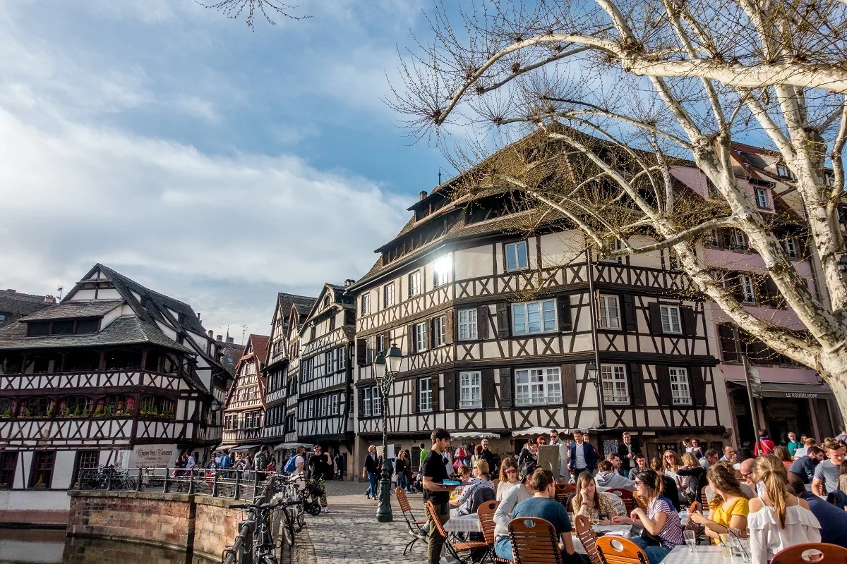 Alsace regional guide and tourist attractions - Alsace, France