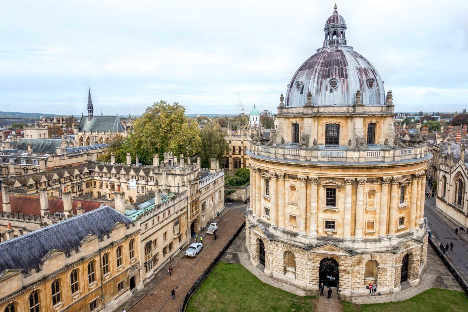 Seeing Radcliffe Camera from St. Mary's tower is one of the top Oxford sights