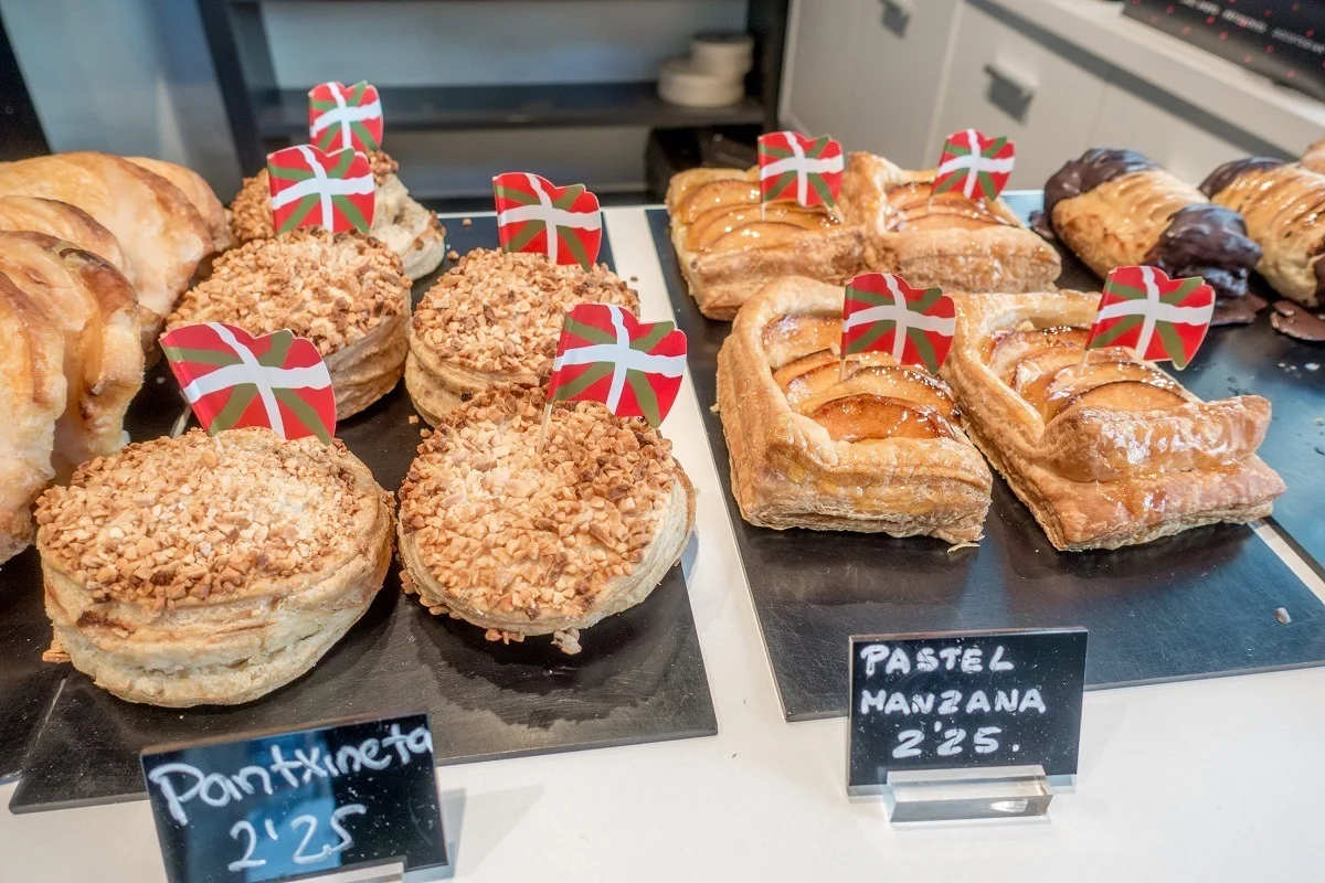 Pantxineta and pastel manzana pastries for sale