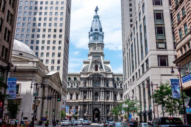 Philadelphia City Hall between buildings